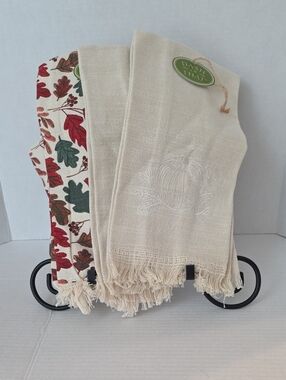 Dash of That NWT Cream Embroidered Pumpkin Fall Leaves Cotton Kitchen Towel Set